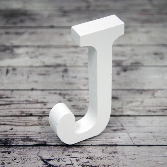 Dřevěné písmeno J, 8cm