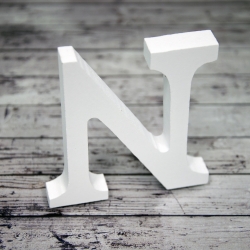 Dřevěné písmeno N, 8cm