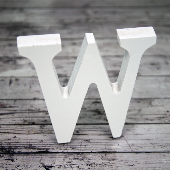 Dřevěné písmeno W, 8cm